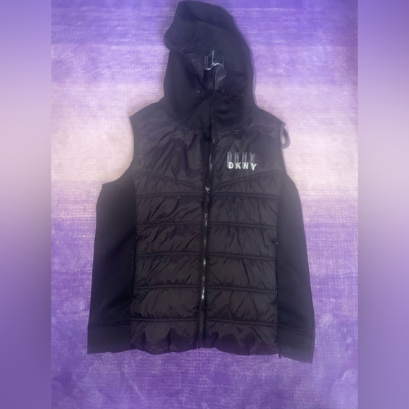 Women’s XL - DKNY Puffer Vest, Black - Picture 2 of 14